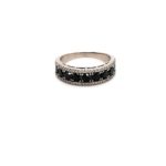 18ct Black & White Diamond Ring